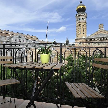 Synagogue Dream Home In The Center Budapeste Exterior foto