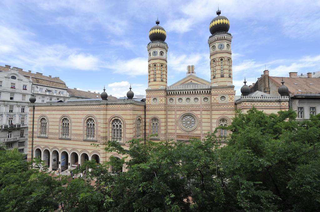 Synagogue Dream Home In The Center Budapeste Exterior foto